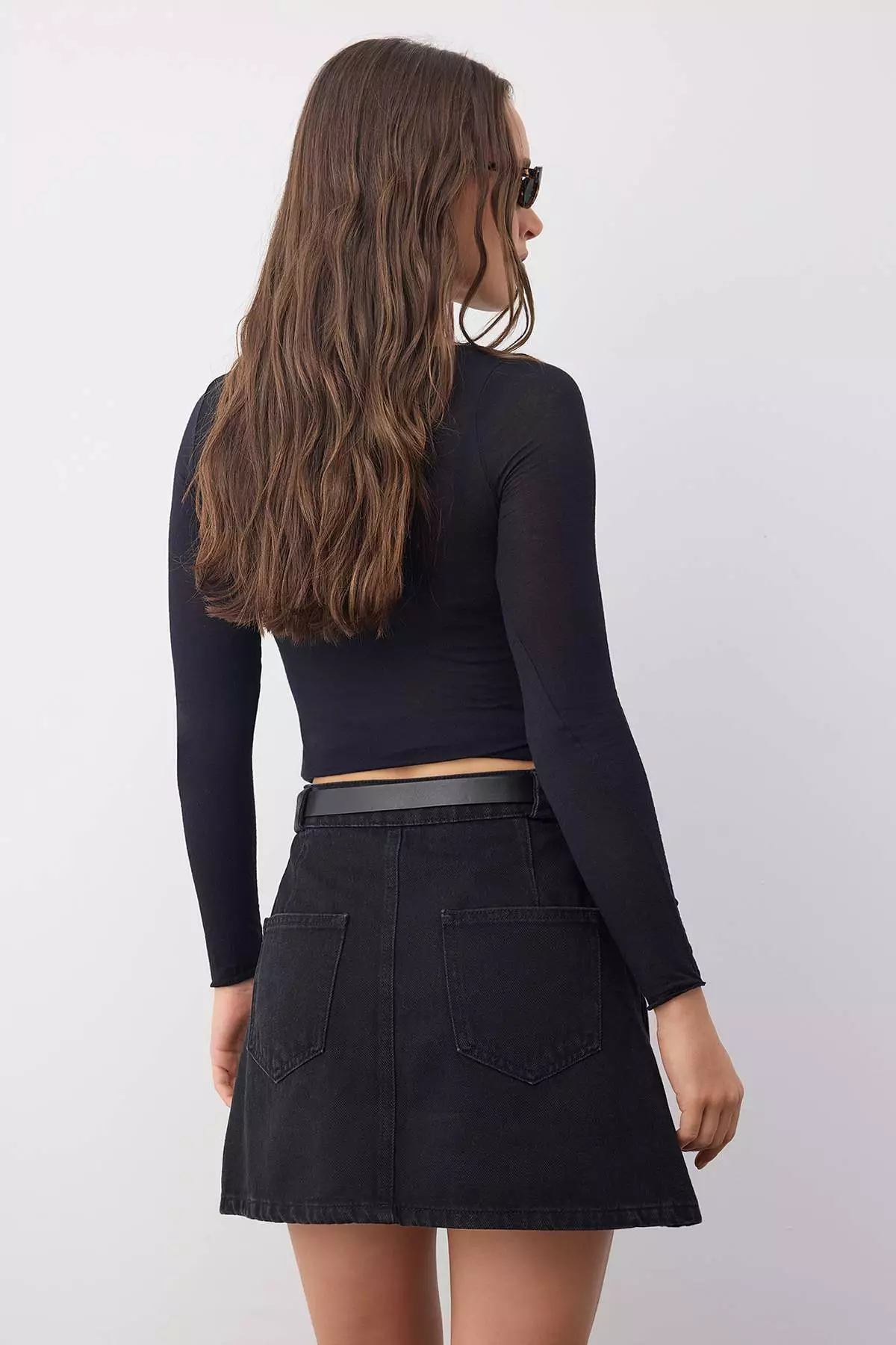 Trendyolmilla Wardrobe Essentials Black More Sustainable Belt Detailed Denim Skirt Twoaw26Et00027