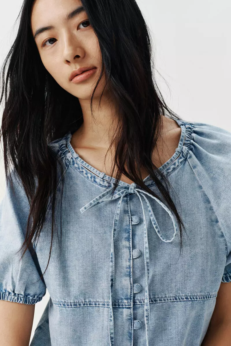 Tie-detail seersucker blouse