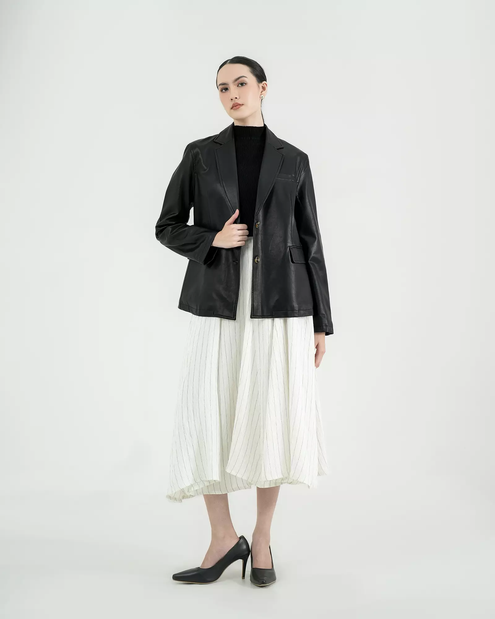 Geulis.id INDIRA JACKET - Black