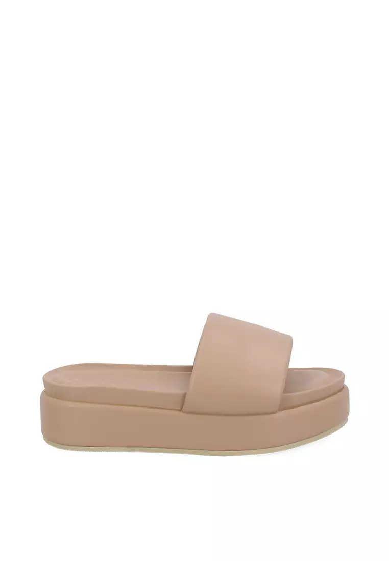 Discount on Carlo Rino  shoes - SKU: Medium Brown CR Bernice Single Strap Slides