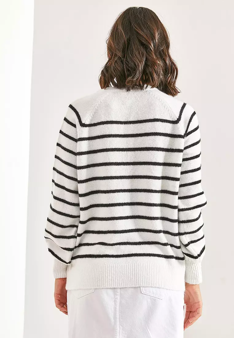 Raglan Sleeves Knit Sweater
