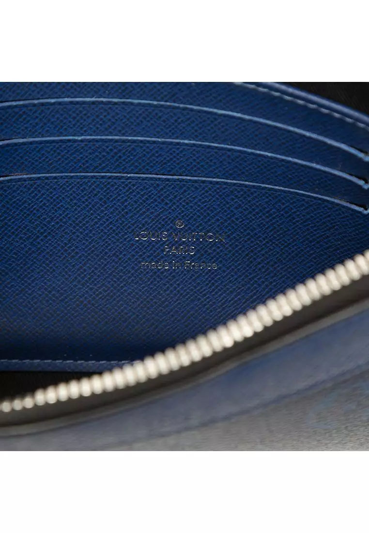 Pre-Loved Louis Vuitton Monogram Taigarama Pochette Discovery Pm