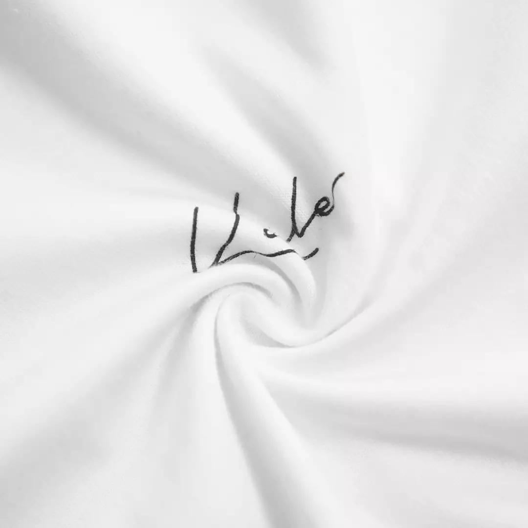 Kale Axelo White / Kaos Lengan Pendek Pria / Kaos Unisex