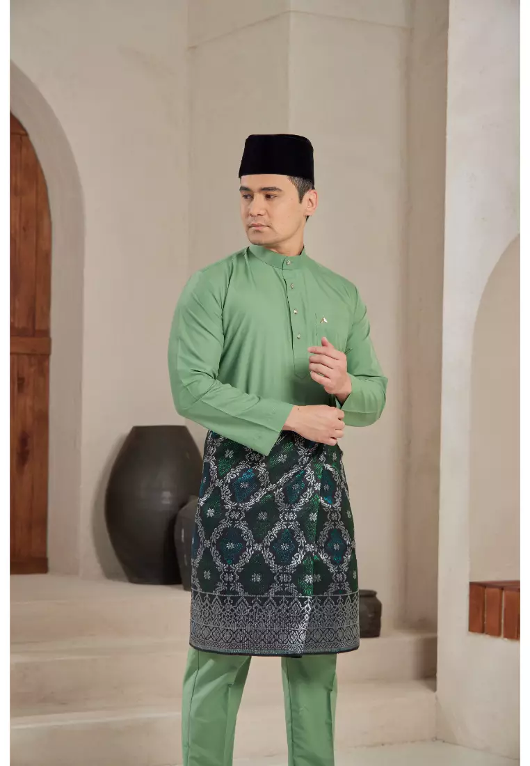 Baju Melayu Moden