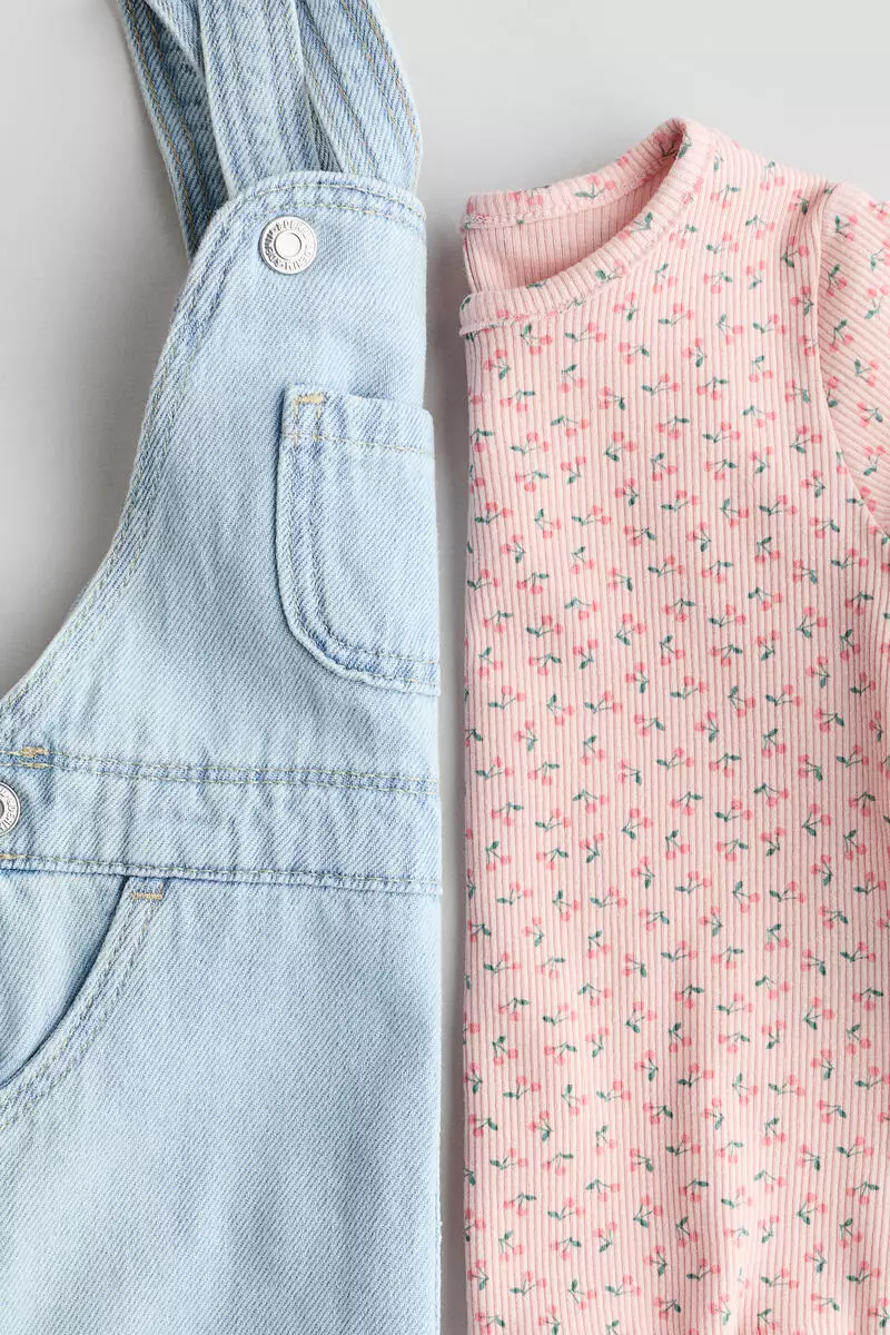 2-piece dungarees and top set