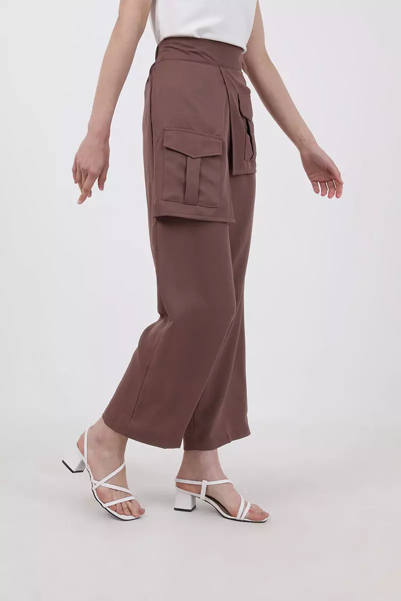 Celana Bahan Sofia Reva Layer Pants Dark Brown