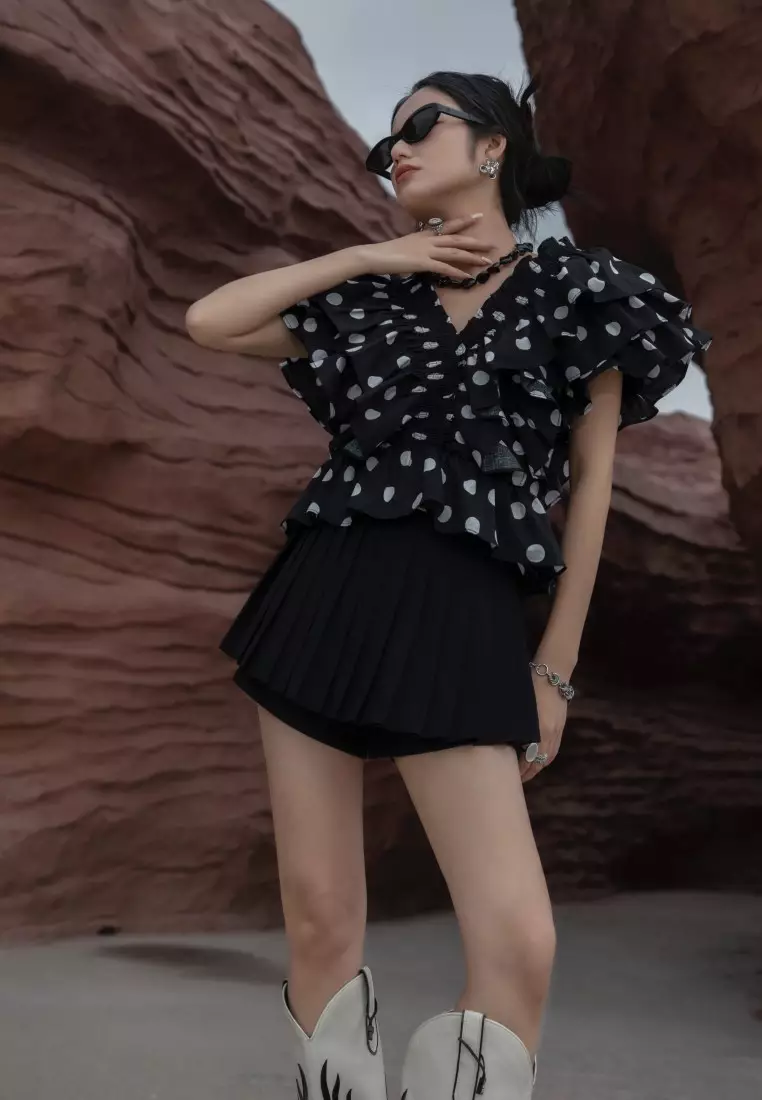 荷葉邊 V 領襯衫