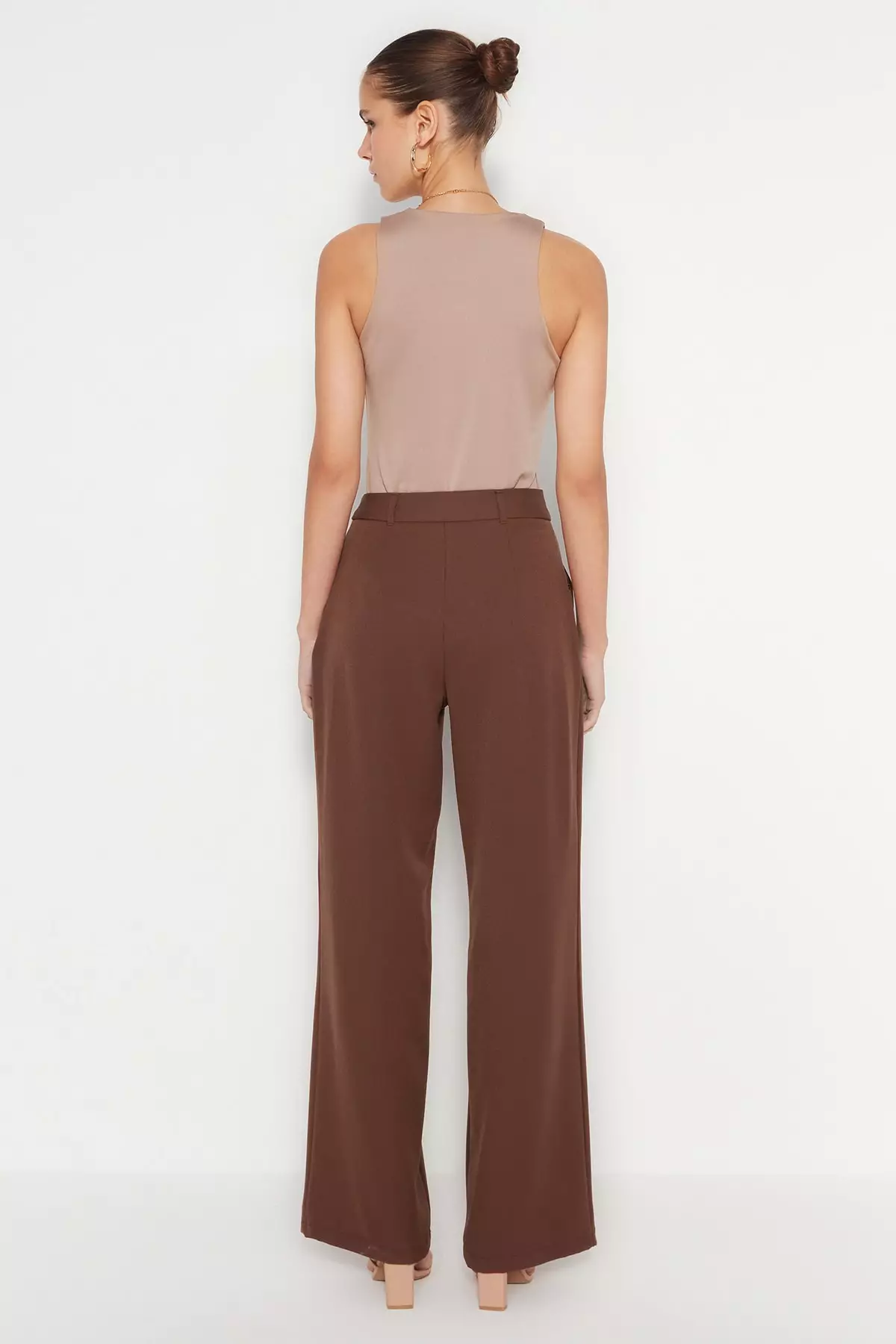 Wide Leg Pleated Trousers
