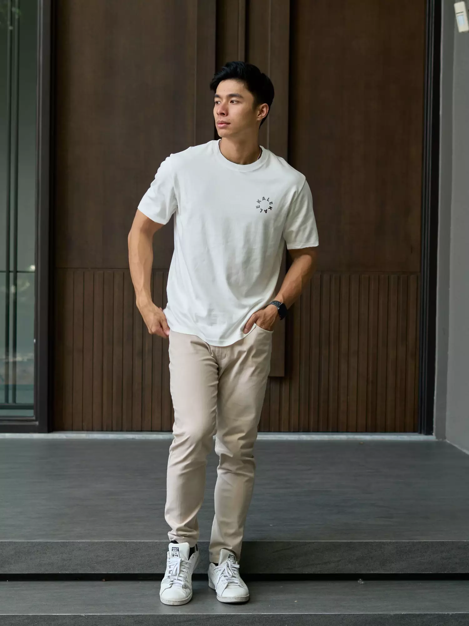 Kale Reed White / Kaos Boxy Fit / kaos heavy weight cotton / atasan kaos pria / baju kaos pria / kaos basic pria / kaos korea