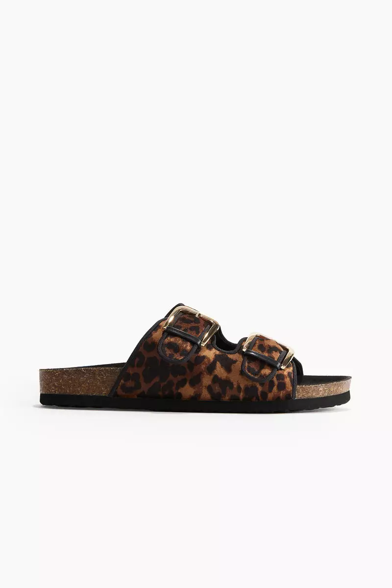 Discount on H&M  shoes - SKU: Patterned sandals