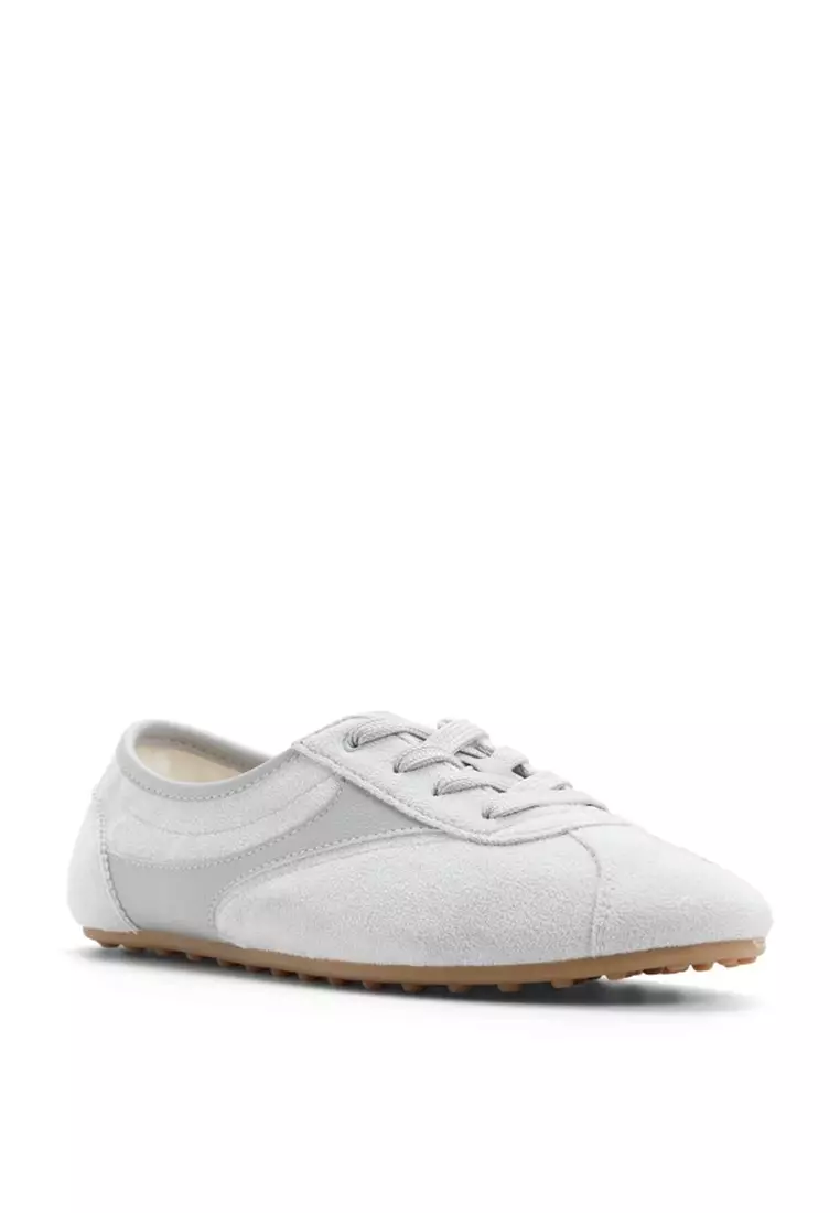 Sofiya Sneakers