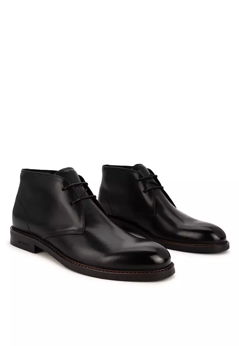 Seaport Chukka Boots