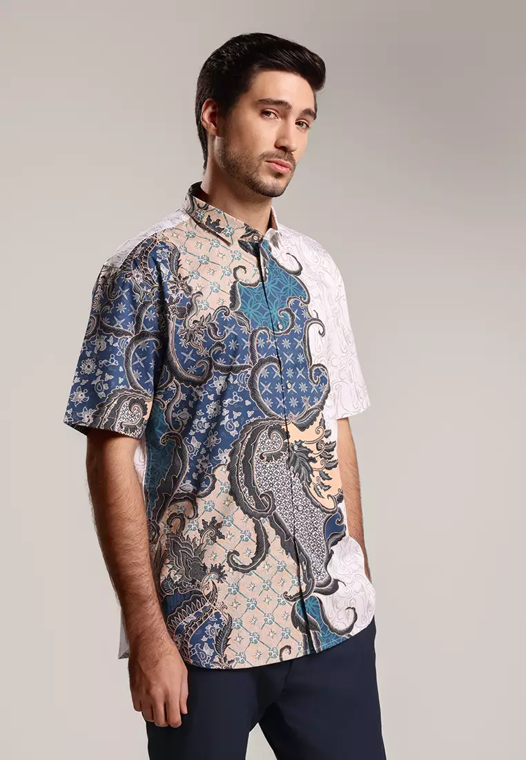 MOC - Kemeja Batik Pria Lengan Pendek Visakha - White