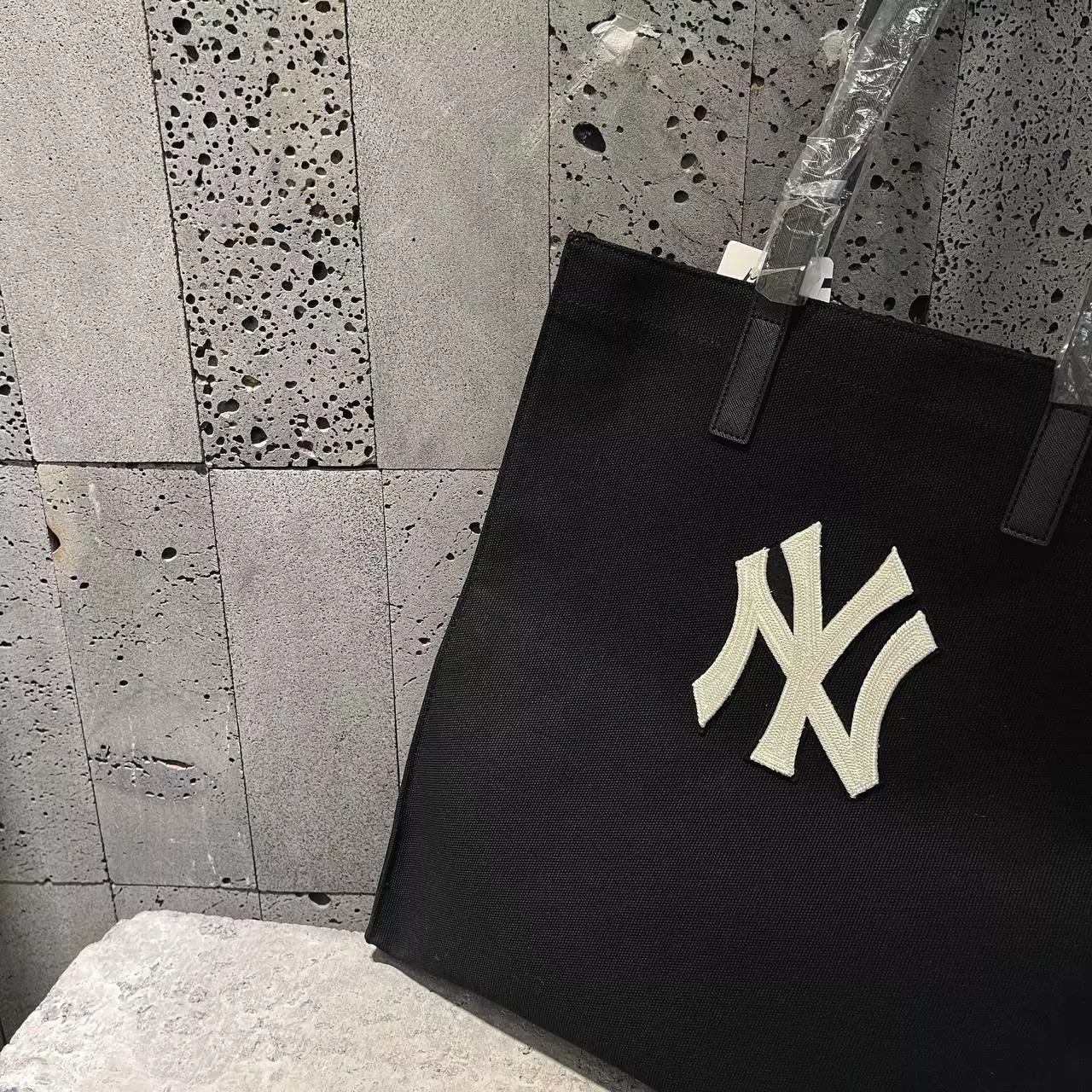 MLB CANVAS TOTE BAG BLACK NEW YORK YANKEES