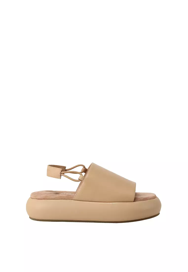 Discount on Beracamy  shoes - SKU: Beracamy Marlon Slide Sandal - Light Camel