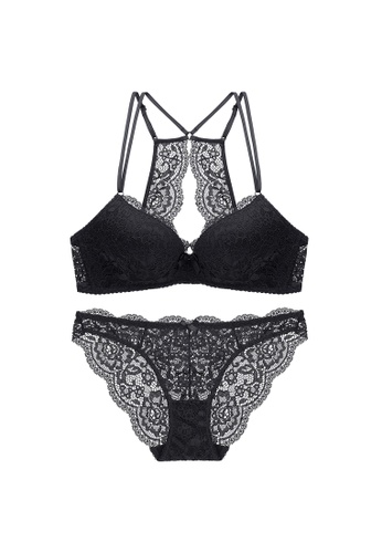 W.Excellence black Premium Black Lace Lingerie Set (Bra and Underwear) FE8FCUSB6217F5GS_1