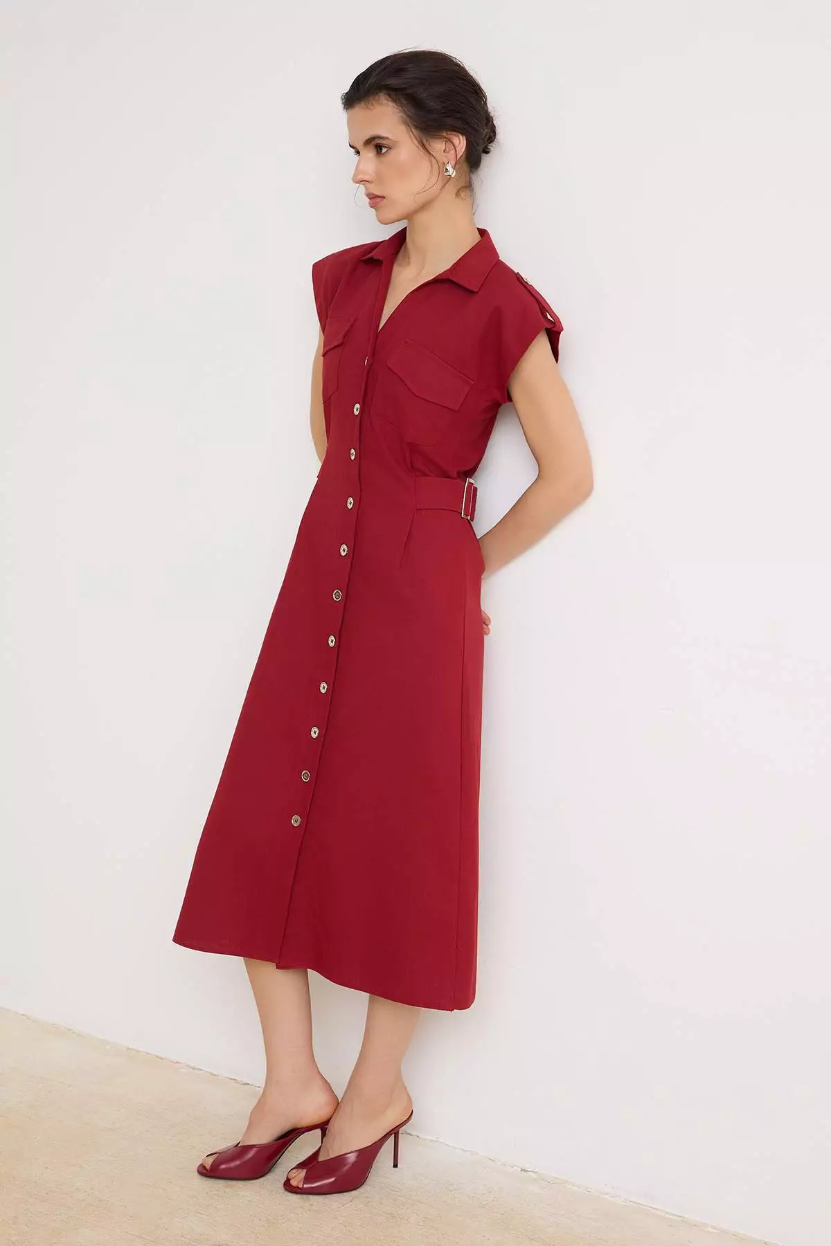 Burgundy Accessory Detailed Buttoned Midi Woven Shirt Dress Twoss26El00125