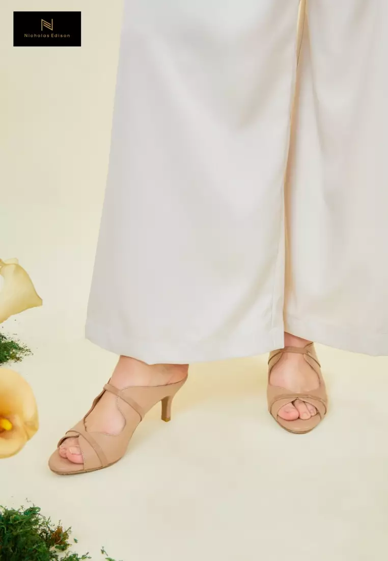 Nicholas Edison Heel Janae Mocca