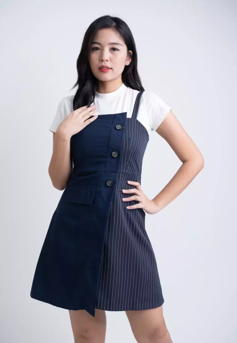 EXECUTIVE DRESS WITH ADJUSTABLE STRAP