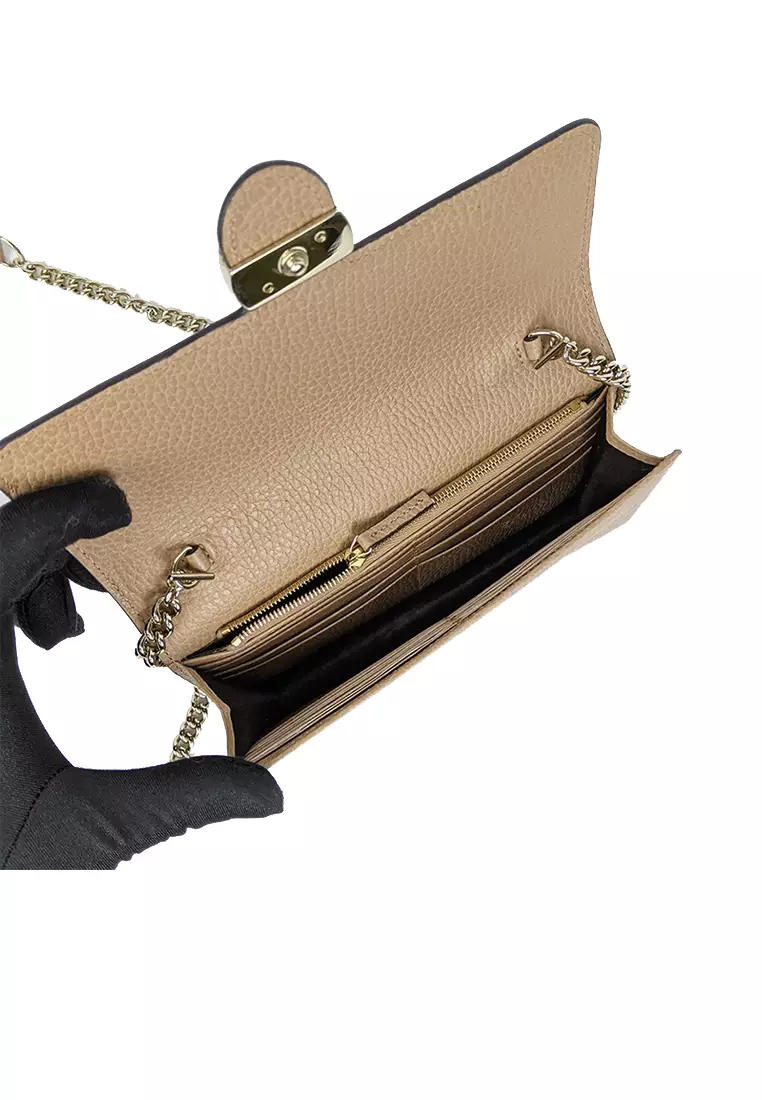 Gucci Gucci Icon GG Interlocking Wallet On Chain Crossbody Bag Beige