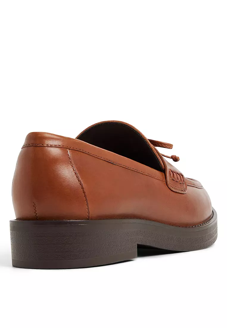 Gwajar Loafers