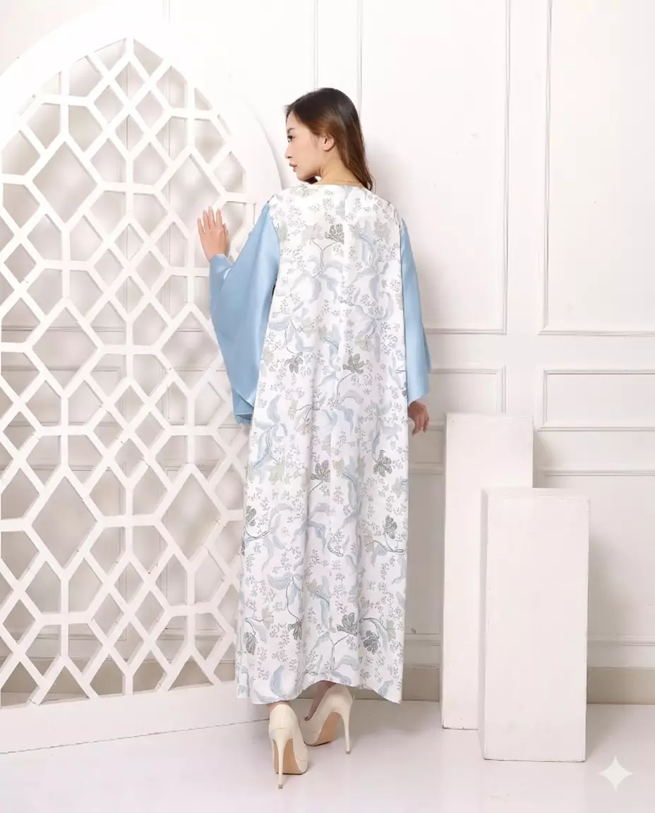 Elara Wide Sleeve Caftan in Blue