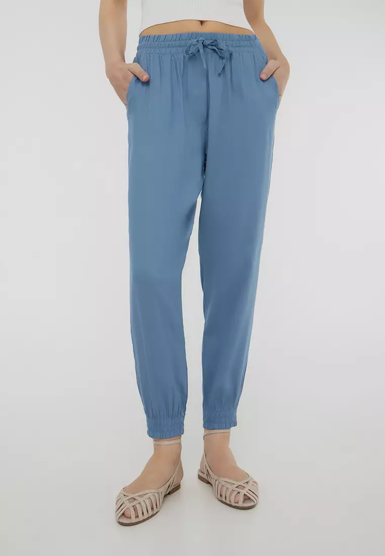 Woman Long Pants