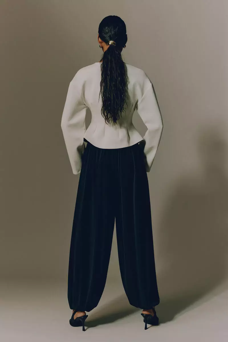 Waisted interlock top