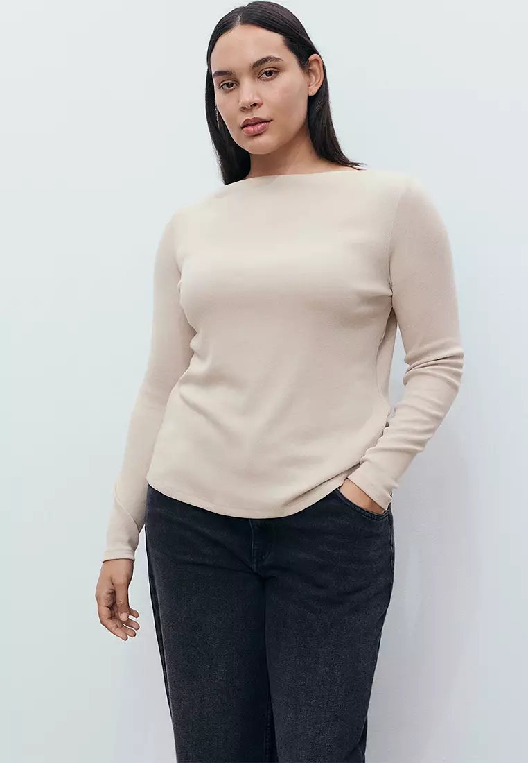 Long-Sleeved Boat-Neck T-Shirt