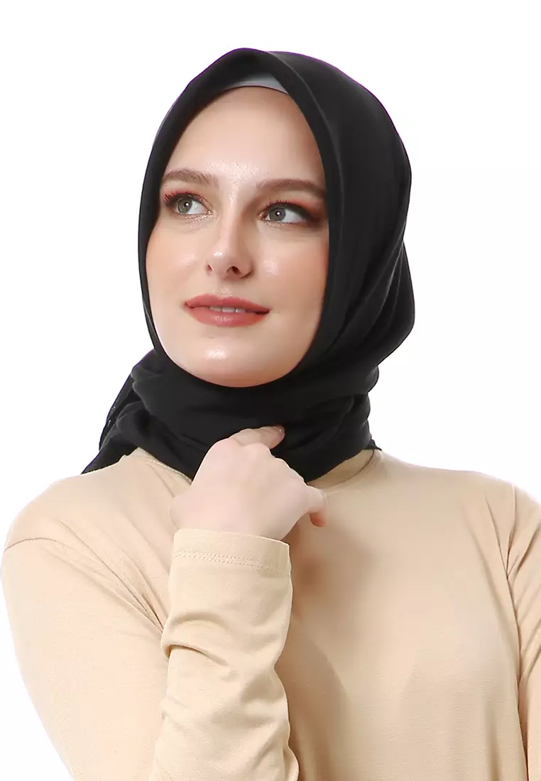 Vierra Jilbab Segiempat Paris Polos Premium Best Style - Hitam