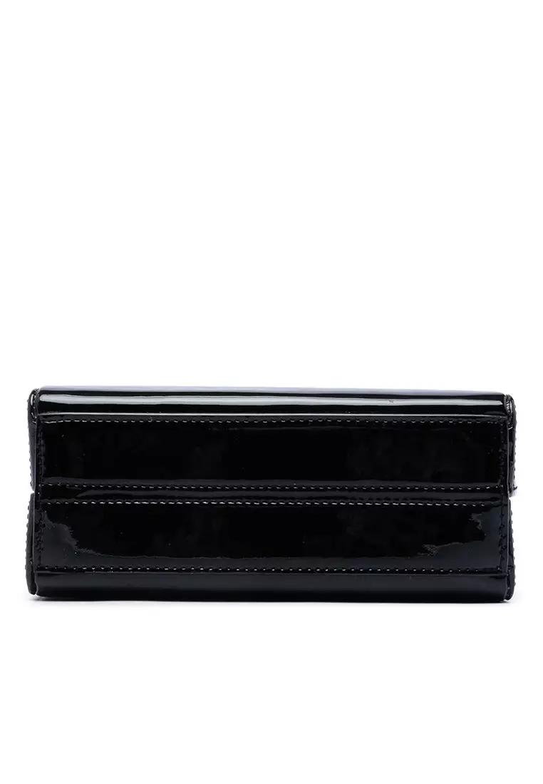Pre-Loved Saint Laurent Patent Camera Bag