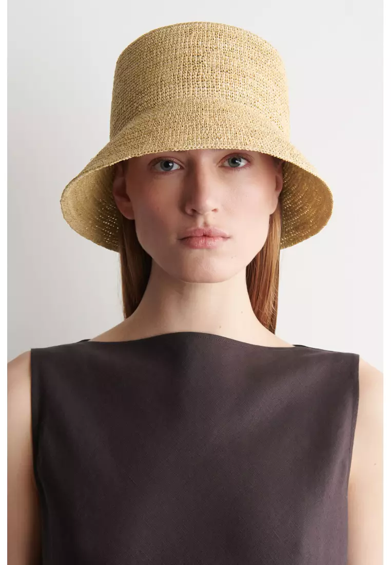 RAFFIA BUCKET HAT