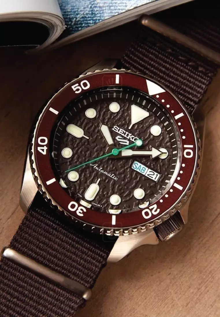 Seiko Sports Automatic Watch SRPD85K1