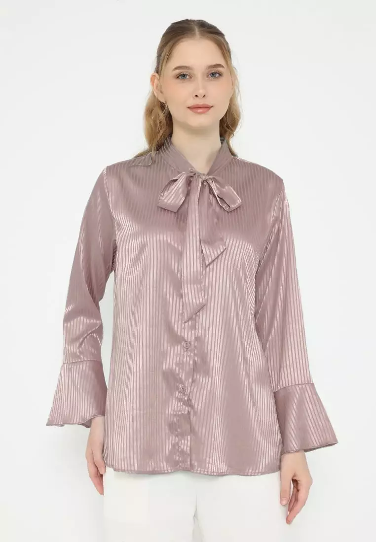 Shimmer Blouse With Stripe Pattern In Soft Brown By Brilliant Girl Warna COKLAT