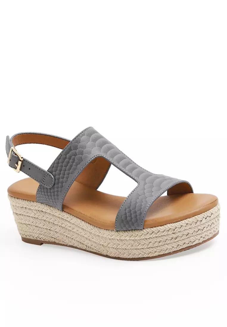 Accord espadrille hotsell platform sandal