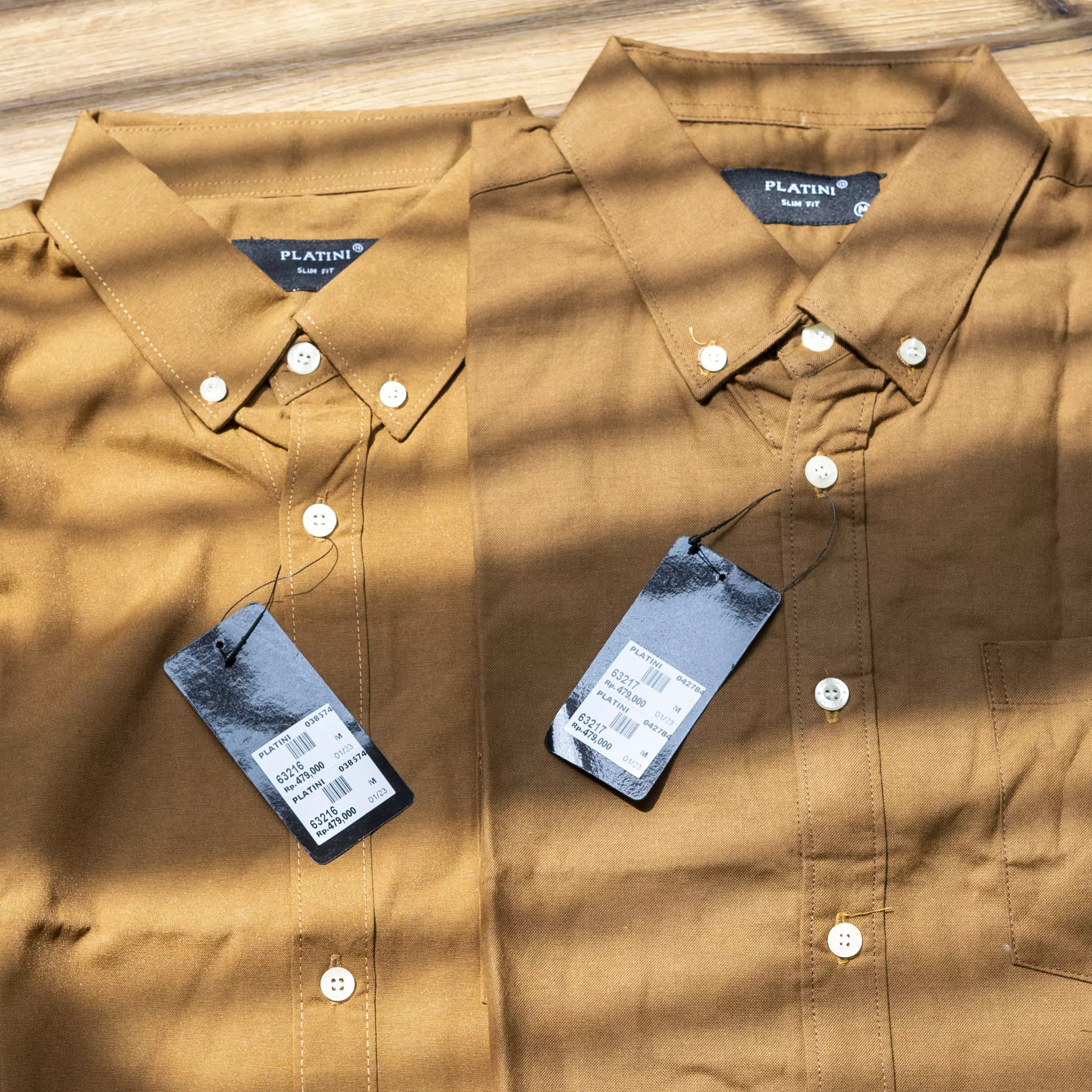 Platini Kemeja Pria Lengan Pendek Basic Katun Oxford Coklat 63216