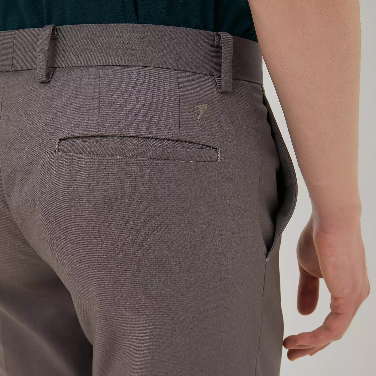 Jobb Airview Celana Panjang Slim Fit Light Grey Warna Light Grey