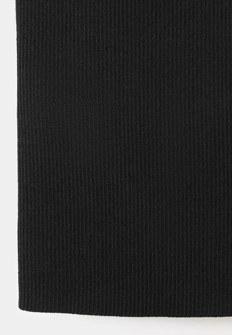 Ribbed Top With Beads