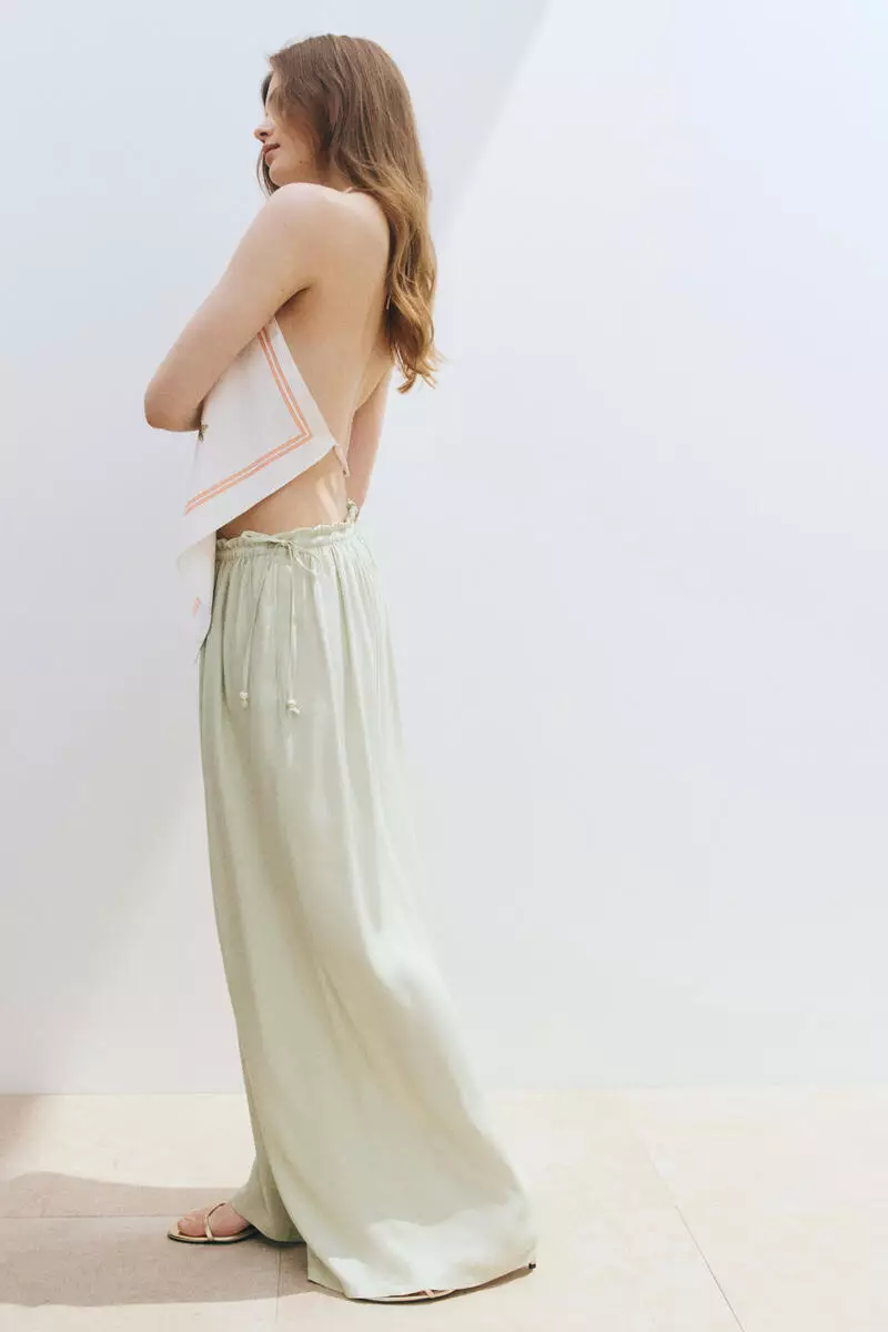 Wide drawstring trousers