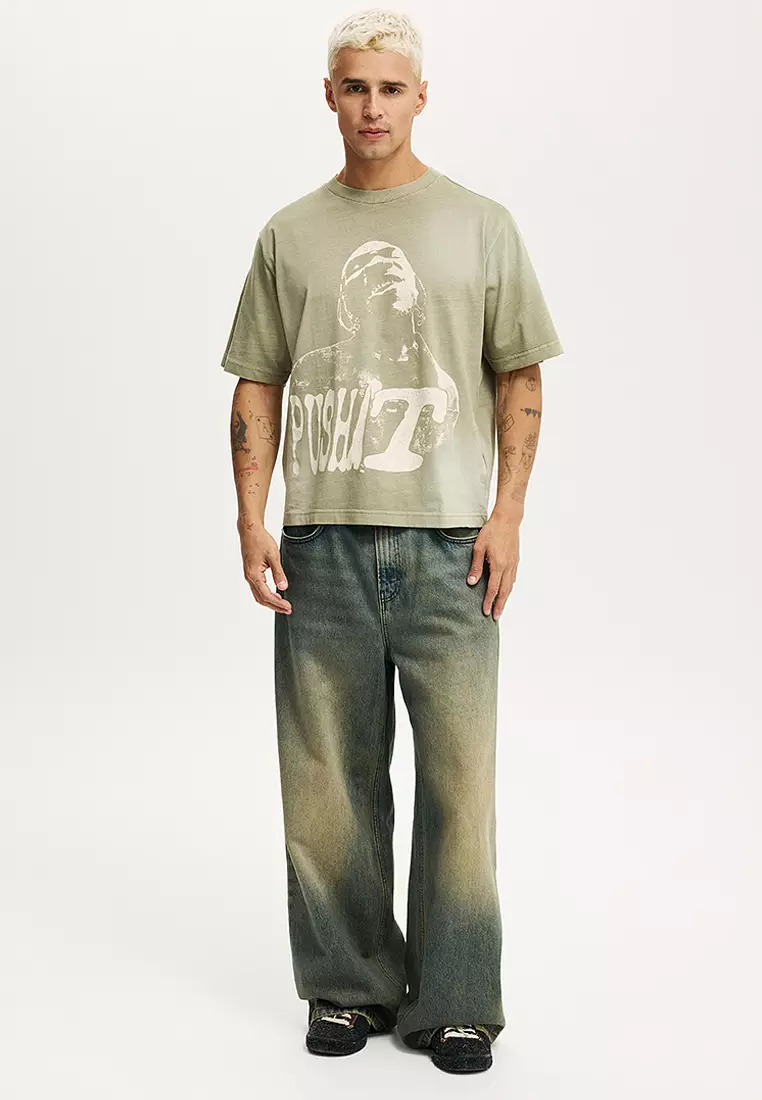 Cropped Fit Music T-Shirt