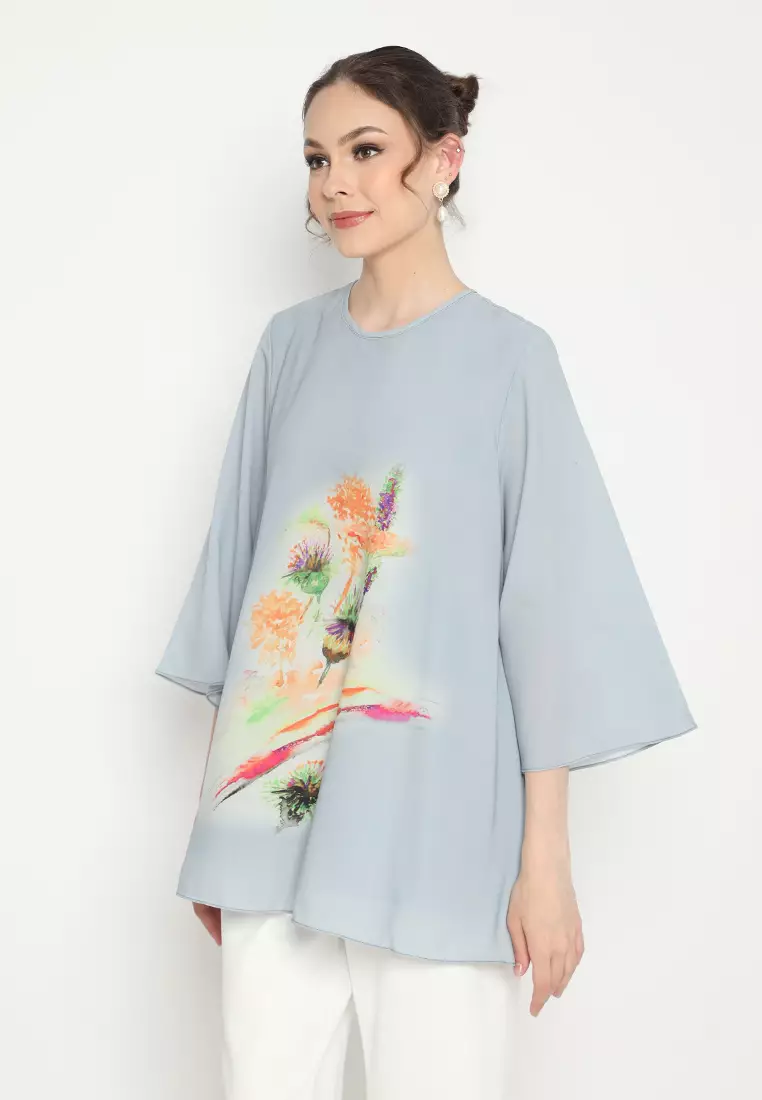 Blouse Wanita Koleksi Brilliant di Zalora: Elegansi dan Gaya untuk Setiap Kesempatan