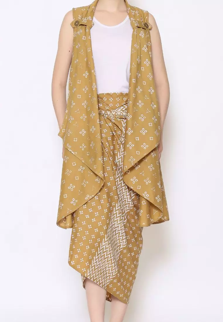 Rinjanie Batik - Set Outer Coin dan Rok Lilit Turmeric - Batik Tuntrum Katun Series - Outer Batik Modern - Outer Batik - Outer Batik Kerja Kantor - Batik Cap - OUTC&MEAS-YL