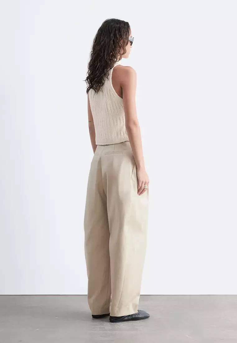 Barrel-Leg Trousers