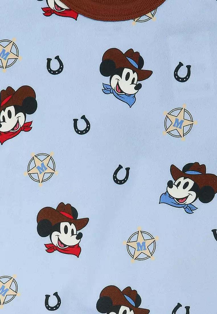 Chuck Long Sleeve Pyjama Set Licensed