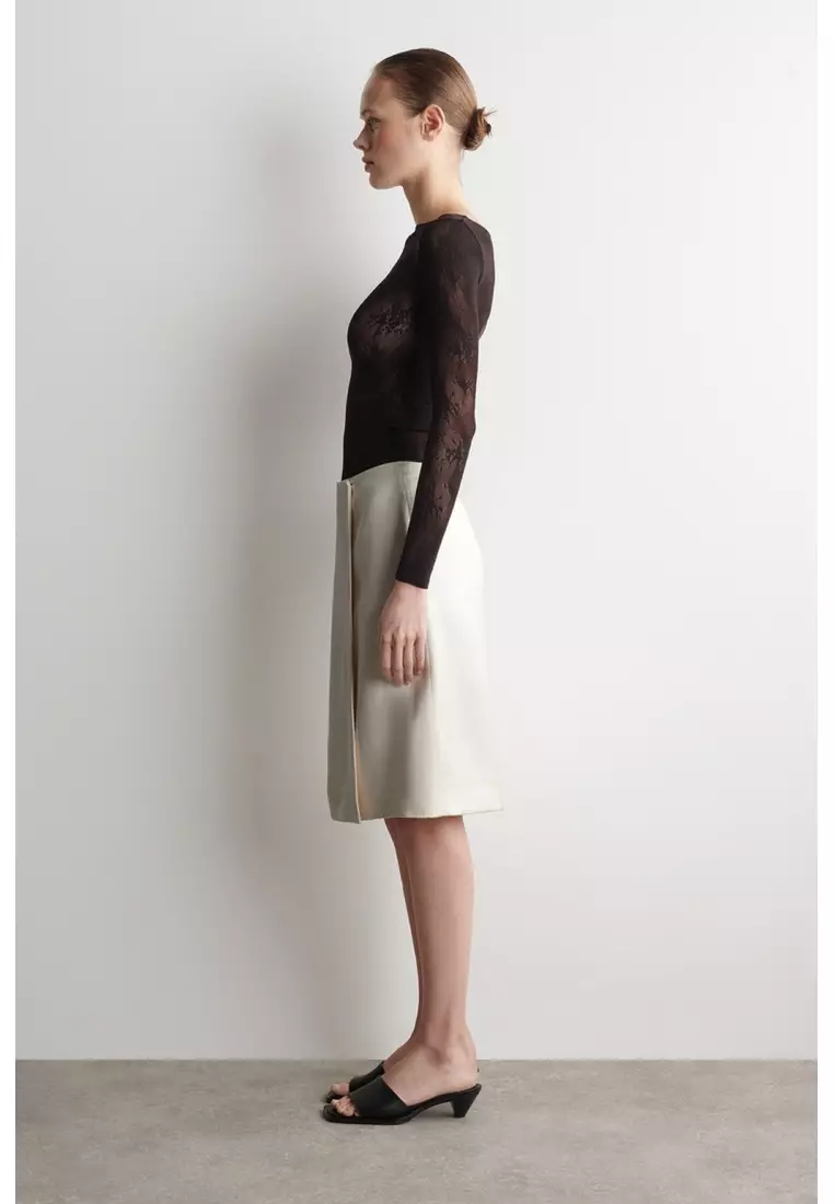 FLORAL-JACQUARD LACE TOP