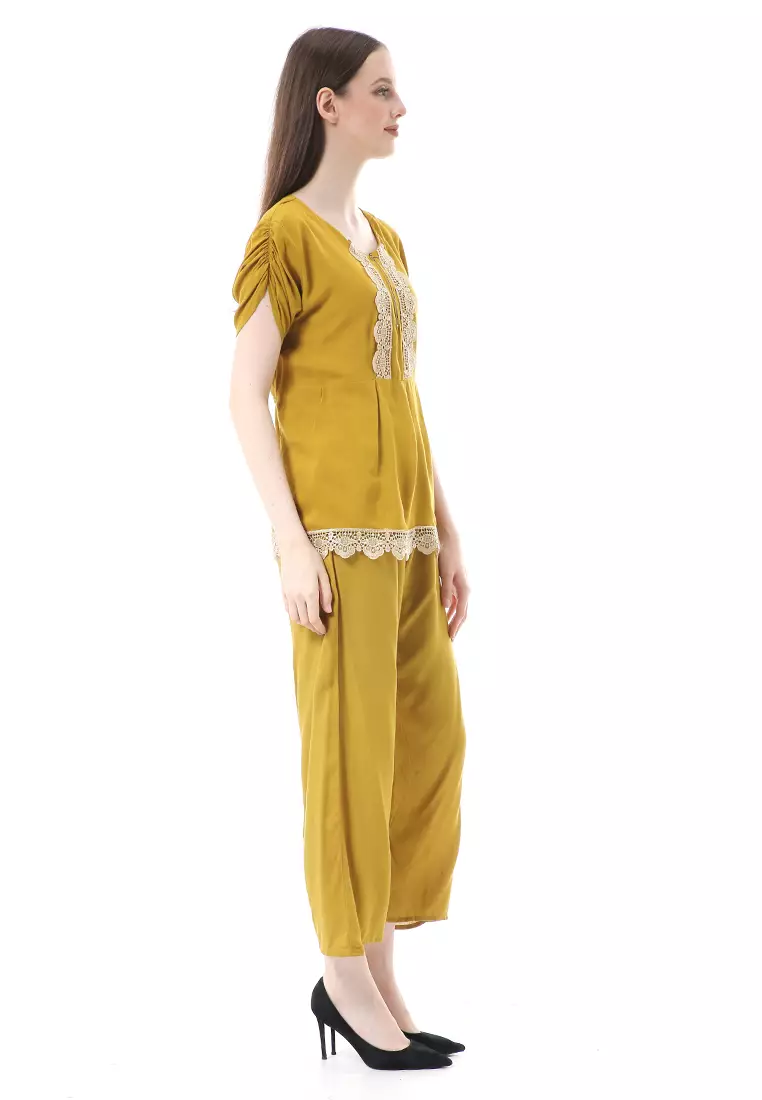 Zemira Piyama One Set Atasan Bawahan Wanita High Quality - Kuning Gold