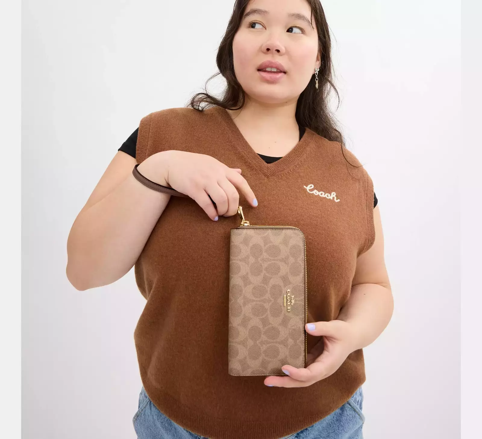 Long Zip Around Wallet In Signature Canvas Gold/Tan/Brown