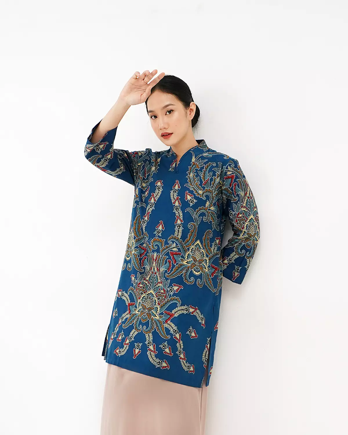 Blouse Panjang Batik Motif sekar pergola