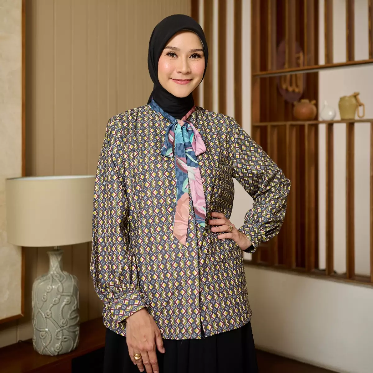 Jual ZM [New Collection] ZM Zaskia Mecca - Mizie Navy Blouse Kemeja ...