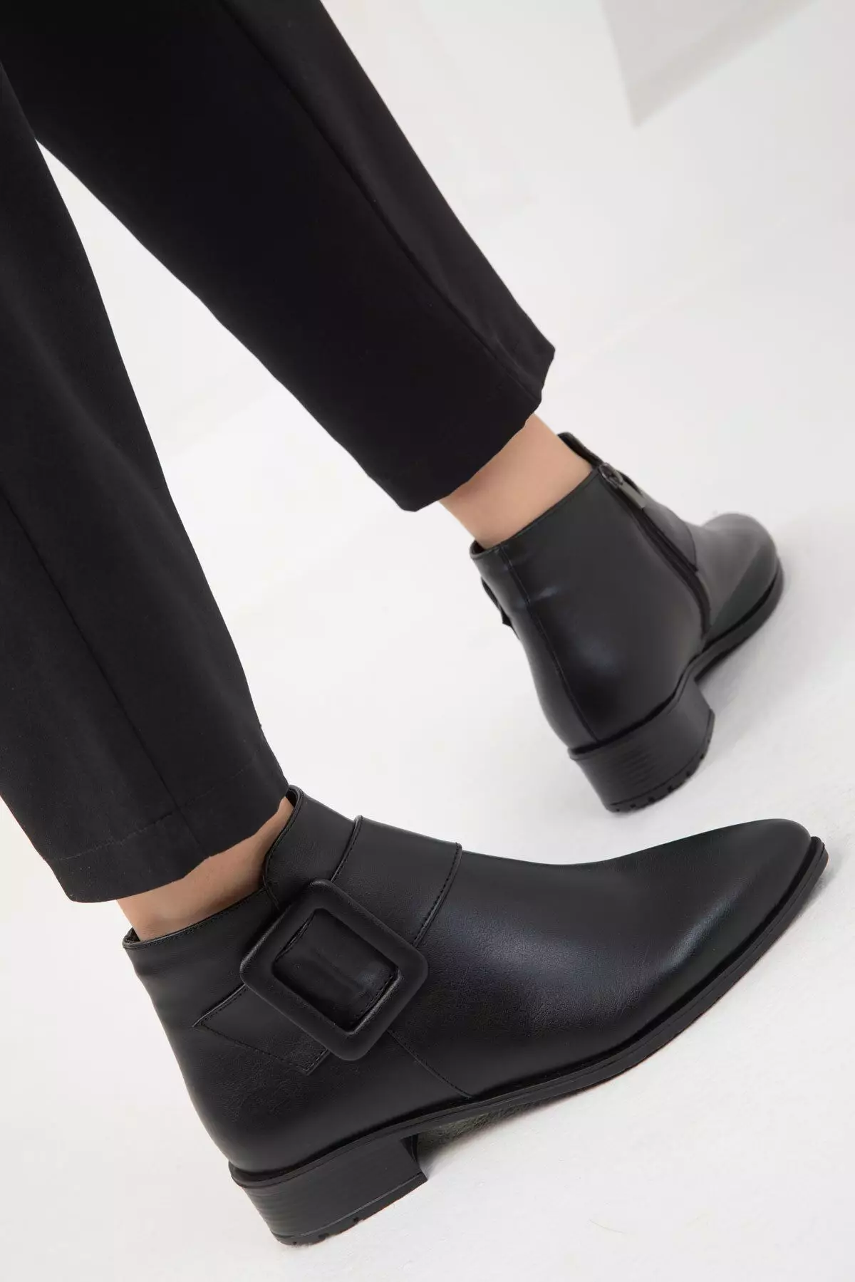 Discount on Soho  shoes - SKU: Big Buckle Ankle Boots